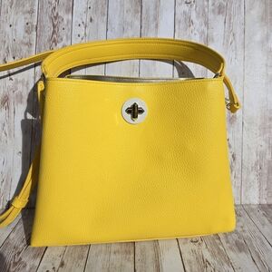 Bright Yellow Pebbled Crossbody Bag Gold Twist Lock Adjustable Strap Handbag